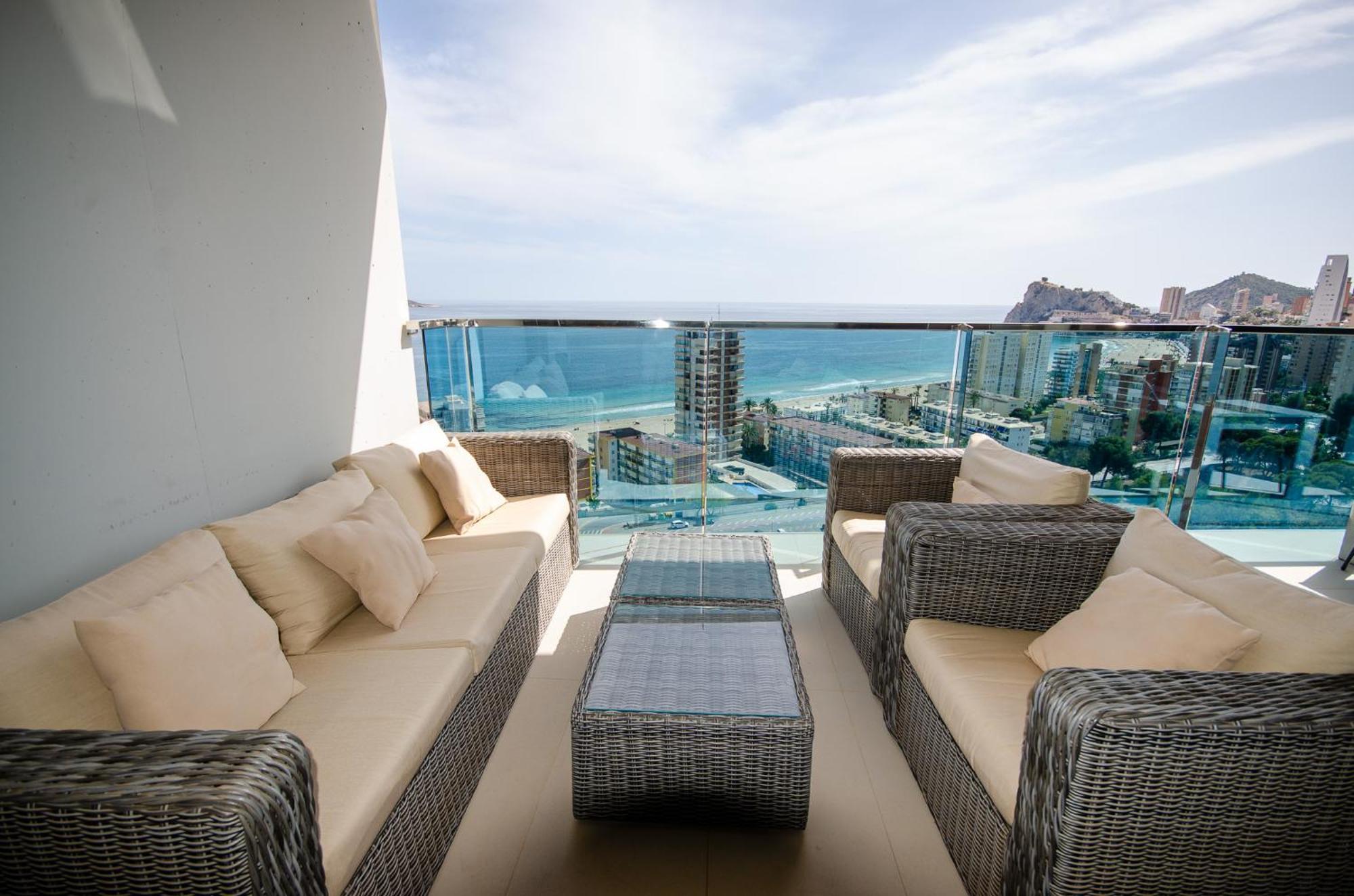 Sunset Drive Luxury Poniente Beach Бенидорм Экстерьер фото