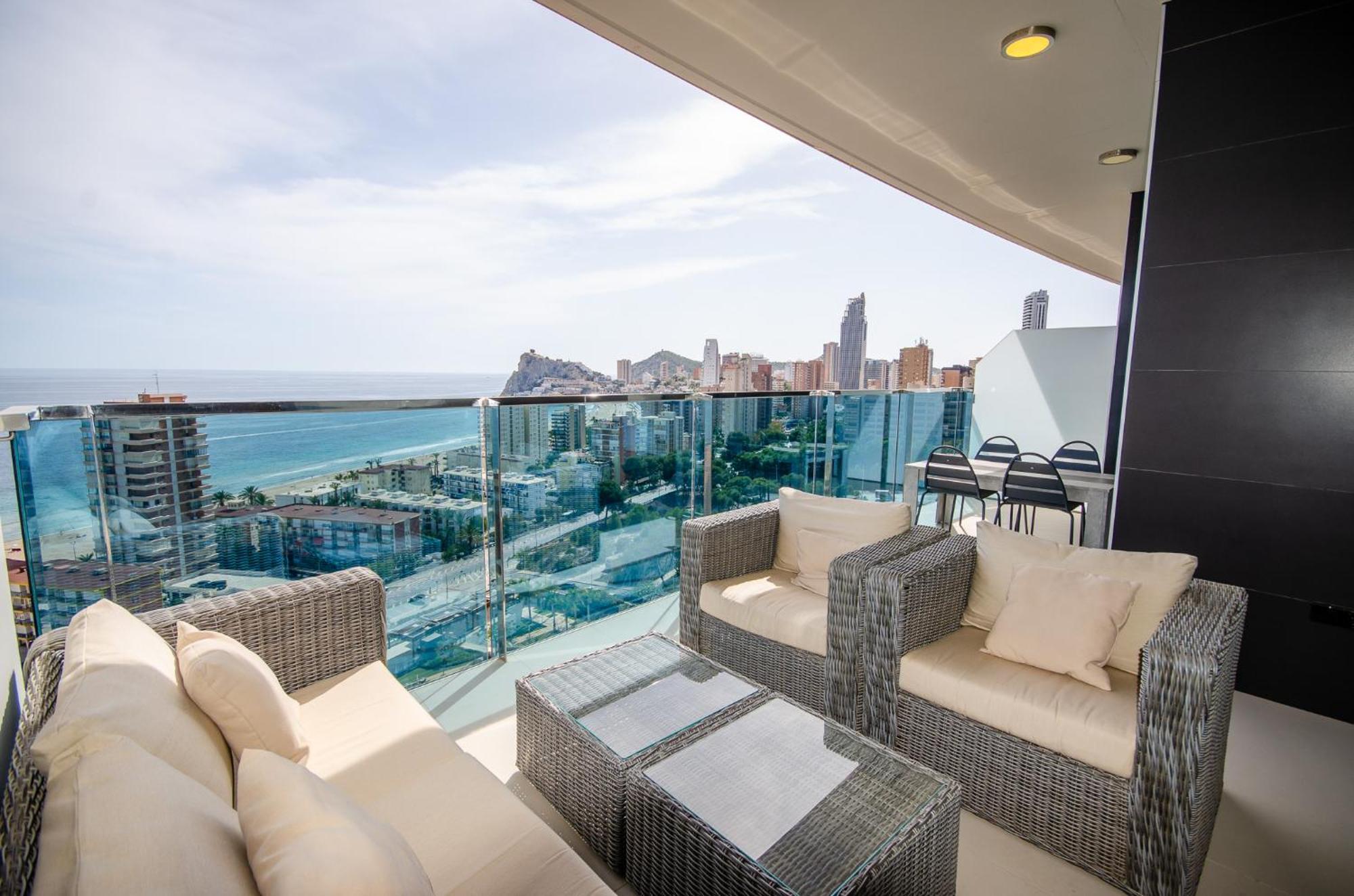 Sunset Drive Luxury Poniente Beach Бенидорм Экстерьер фото